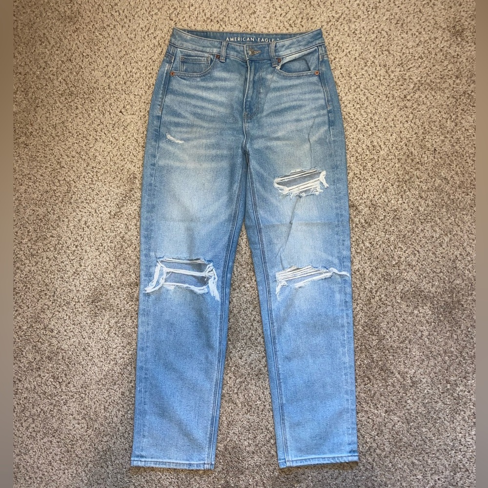 Mom straight jean size 4